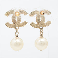 ITEM 21 - Chanel Large Coco Mark CC Piercing Earring Pearl and Diamontes ITEM 21 - Chanel Large Coco Mark CC Piercing Earring Pearl and Diamontes