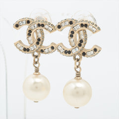 ITEM 21 - Chanel Large Coco Mark CC Piercing Earring Pearl and Diamontes ITEM 21 - Chanel Large Coco Mark CC Piercing Earring Pearl and Diamontes