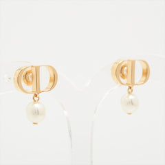 ITEM 13 - DIOR Petit CD Petit CD Piercing jewelry ITEM 13 - DIOR Petit CD Petit CD Piercing jewelry