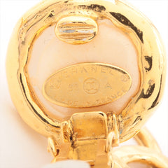 Chanel Pearl Drop CC Logo Gold Clip On Earrings Costume Jewellery Chanel Pearl Drop CC Logo Gold Clip On Earrings Costume Jewellery
