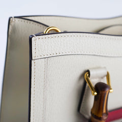 Gucci Diana Tote Medium Bamboo Ivory/Cream Gucci Diana Tote Medium Bamboo Ivory/Cream