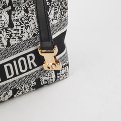Christian Dior Medium DiorTravel Nomad Pouch Christian Dior Medium DiorTravel Nomad Pouch