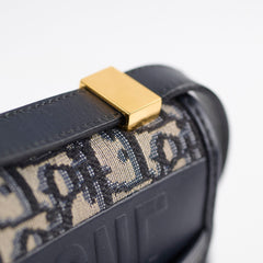 Christian Dior Montaigne 30 Navy Oblique Christian Dior Montaigne 30 Navy Oblique