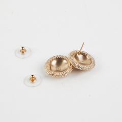 Chanel Round cc Logo Earrings Chanel Round cc Logo Earrings
