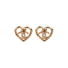 HOLD BC Chanel CC Logo Heart Earrings HOLD BC Chanel CC Logo Heart Earrings