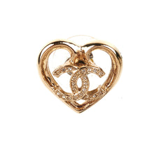 HOLD BC Chanel CC Logo Heart Earrings HOLD BC Chanel CC Logo Heart Earrings