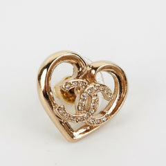 HOLD BC Chanel CC Logo Heart Earrings HOLD BC Chanel CC Logo Heart Earrings