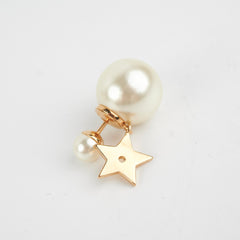 ITEM 3 - Christian Dior Tribales Pearl Earrings Costume Jewellery ITEM 3 - Christian Dior Tribales Pearl Earrings Costume Jewellery