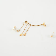 Dior Pearl Gold Earcuffs Dior Pearl Gold Earcuffs