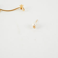 Dior Pearl Gold Earcuffs Dior Pearl Gold Earcuffs