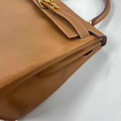 Hermes Kelly 28 Box Calf Gold - V Stamp