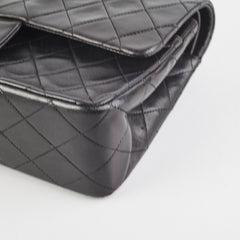 Chanel Vintage M/L Classic Flap Lambskin Black- Series 2