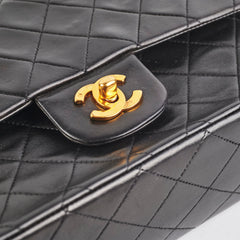 Chanel Vintage M/L Classic Flap Lambskin Black- Series 2