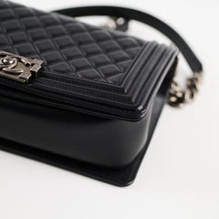 Chanel Old Medium Boy Lambskin Black