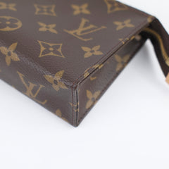 Louis Vuitton Toiletry 15 Monogram