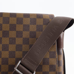 Louis Vuitton Messenger Crossbody Damier Ebene