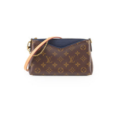 Louis Vuitton Pallas Clutch Crossbody Black
