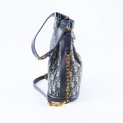 Dior C'est bucket bag oblique