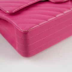Chanel M/L Classic Flap Chevron Lambskin Fuchsia