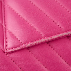 Chanel M/L Classic Flap Chevron Lambskin Fuchsia