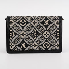15/7- Louis Vuitton Dauphine Small Since 1854 Black/White