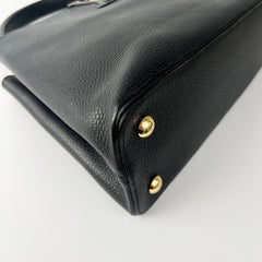 Louis Vuitton Capucine MM Black