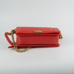 Chanel Old Medium Boy Chevron Lambskin Red/Orange