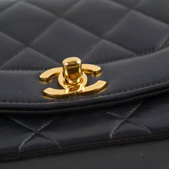 Chanel Small Vintage Diana Lambskin Black (4 Series)