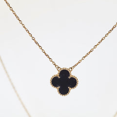 Van Cleef & Arpels Vintage Alhambra Onyx Necklace `