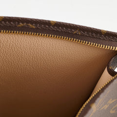 Louis Vuitton Toiletry Monogram 26