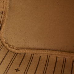 Louis Vuitton Neverfull MM Monogram