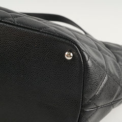 Chanel CC Logo Caviar Black Shoulder Bag - Series 17