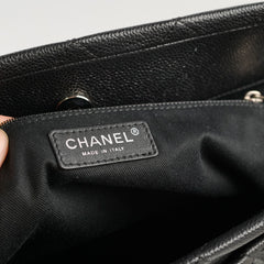 Chanel CC Logo Caviar Black Shoulder Bag - Series 17