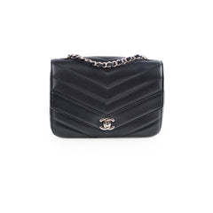 Chanel Caviar Chevron Crossbody Bag Black Series 23
