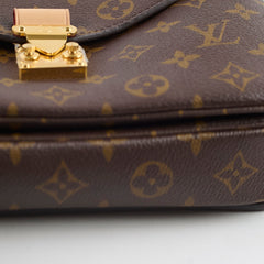 Louis Vuitton Pochette Metis Monogram