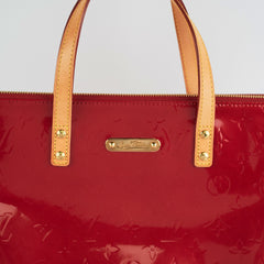 Louis Vuitton Bellevue PM Vernis Red