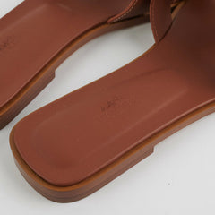 Hermes Oran Gold Size 38.5 Sandals