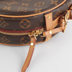 ITEM 29 - Louis Vuitton Boite Chapeau Souple MM Monogram