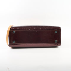Louis Vuitton Brea MM Vernis Amarante