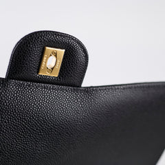 Chanel Maxi Classic Double Flap Black Caviar 2022