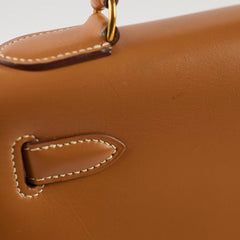 Hermes Kelly 28 Gold GHW Q Circle Stamp