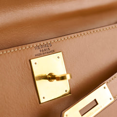 Hermes Kelly 28 Gold GHW Q Circle Stamp