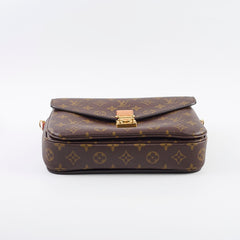 Louis Vuitton Pochette Metis Monogram