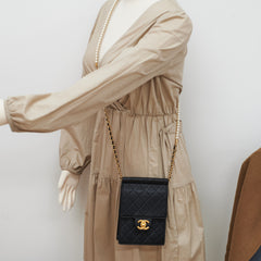 Chanel Quilted Vertical Pearls Clutch Black