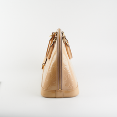 Louis Vuitton Alma PM Vernis Beige