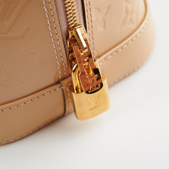 Louis Vuitton Alma PM Vernis Beige