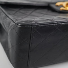 Chanel Vintage Maxi Jumbo Black 24K Gold
