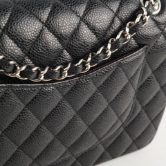 Chanel M/L Classic Flap Caviar Black