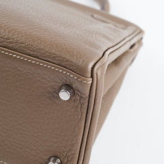 Hermes Kelly 28 Clemence Etoupe Q Square Stamp