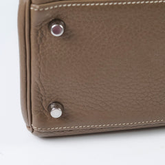 Hermes Kelly 28 Clemence Etoupe Q Square Stamp